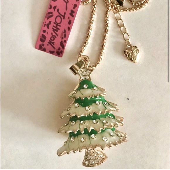 Fabulous Christmas tree necklace by Betsey Johnson - Picture 1 of 6